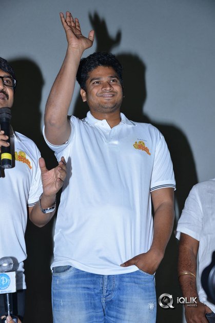 Jayammu-Nischayammu-Raa-Movie-Team-At-Satyam-Theatre